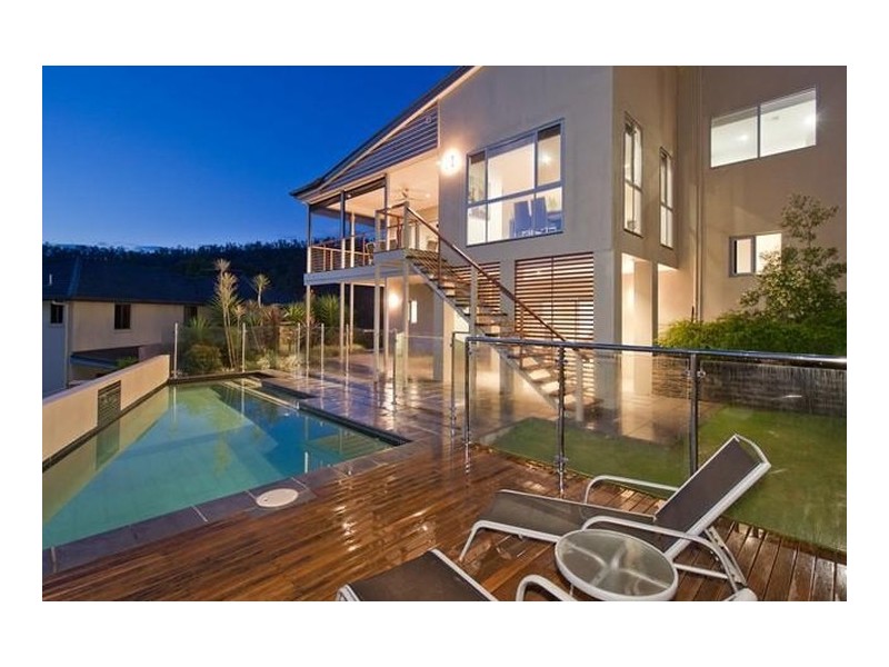 15 Stonehawke Place, The Gap QLD 4061