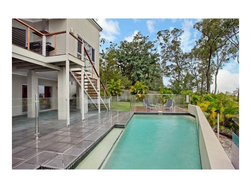 15 Stonehawke Place, The Gap QLD 4061