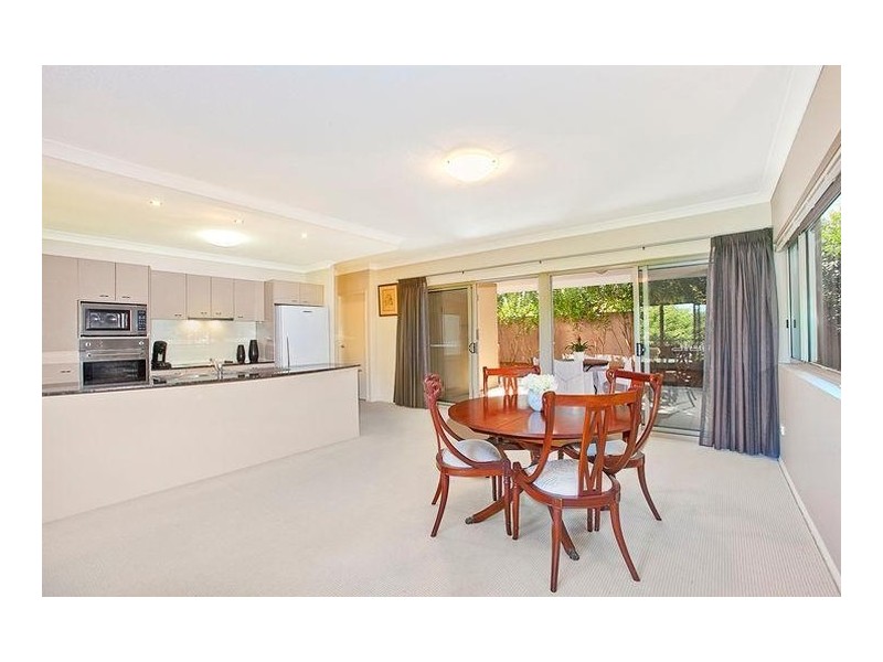 1/57 Swann Road, Taringa QLD 4068