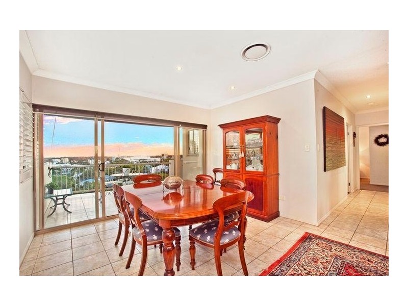 8/57 Swann Road, Taringa QLD 4068