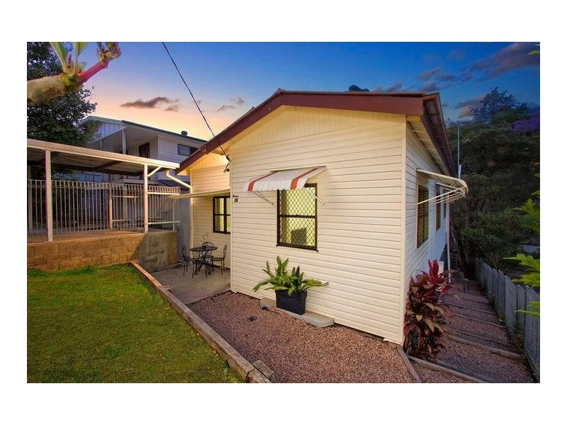 29 Montrose Road, Taringa QLD 4068