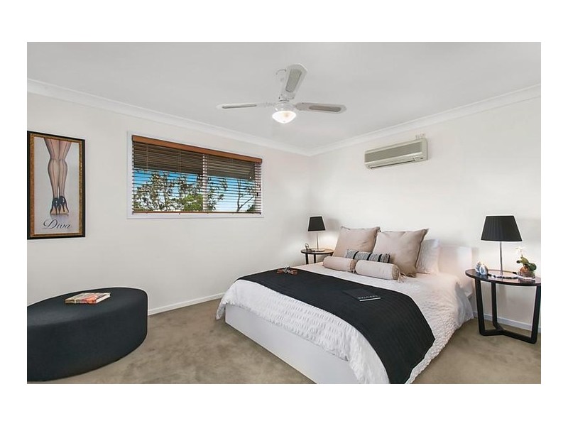 51 Manchester Terrace, Indooroopilly QLD 4068