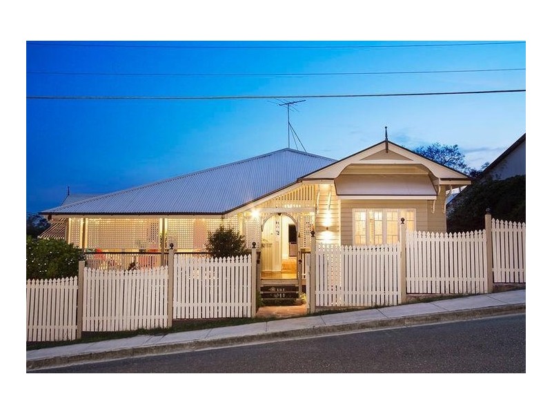 52 Terrace Street, Toowong QLD 4066