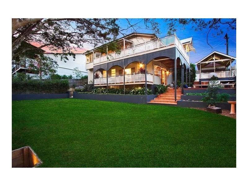 52 Terrace Street, Toowong QLD 4066