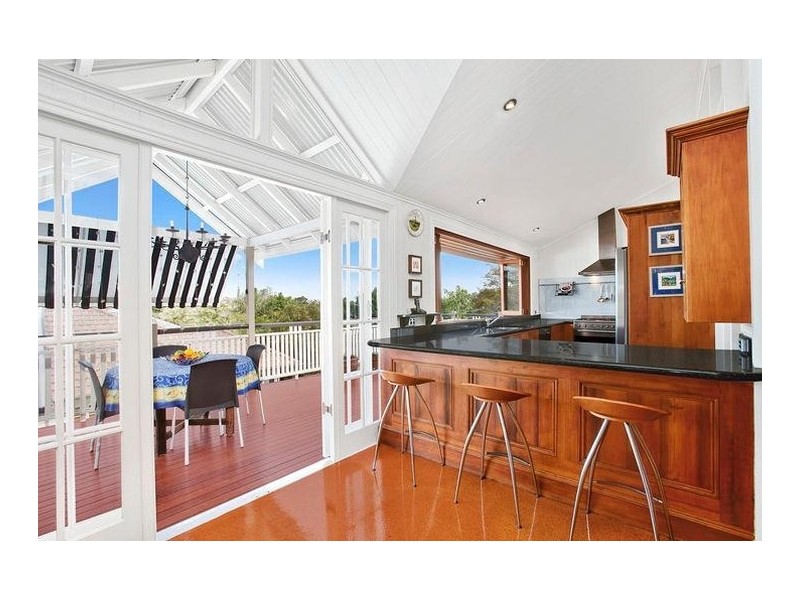 52 Terrace Street, Toowong QLD 4066
