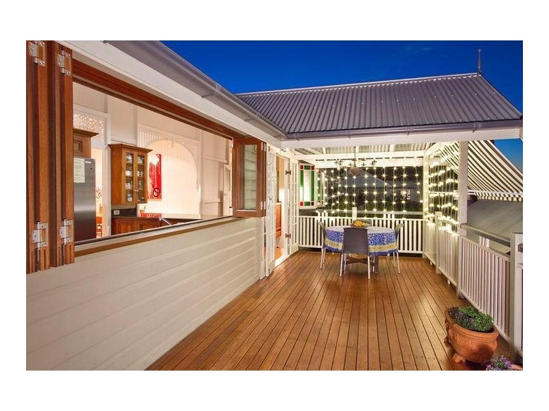 52 Terrace Street, Toowong QLD 4066