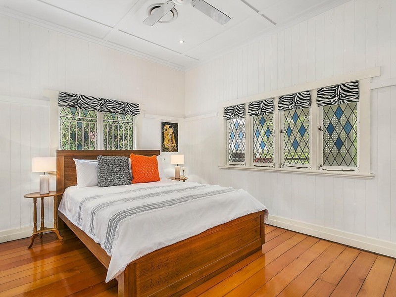 34 Ward Street, Indooroopilly QLD 4068