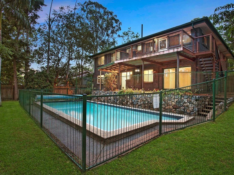 12 Marland Street, Kenmore QLD 4069