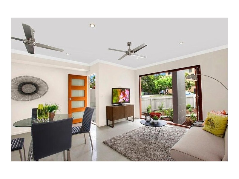 5, 6, 7 & 8/83 Haig Street, Gordon Park QLD 4031