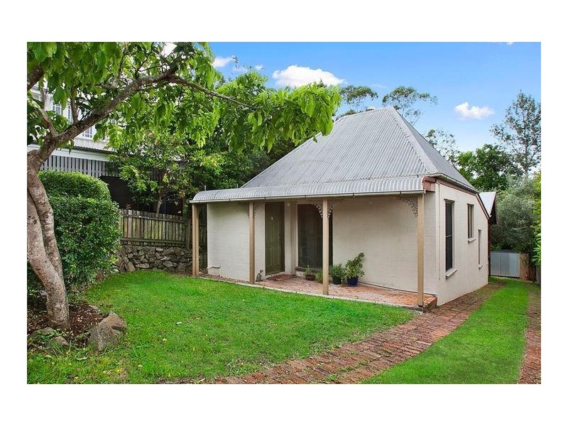 19 Walter Street, Toowong QLD 4066