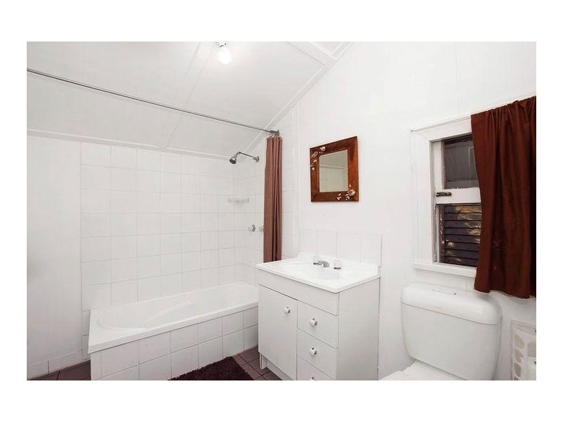 87 Moggill Road, Taringa QLD 4068