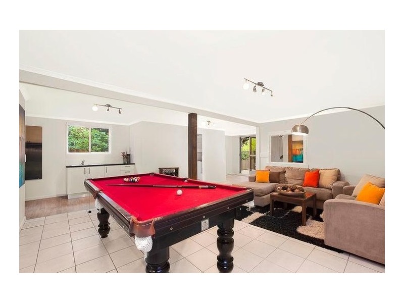 56 Cassandra Street, Chapel Hill QLD 4069