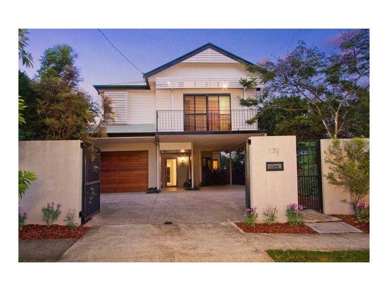 137 Waverley Road, Taringa QLD 4068