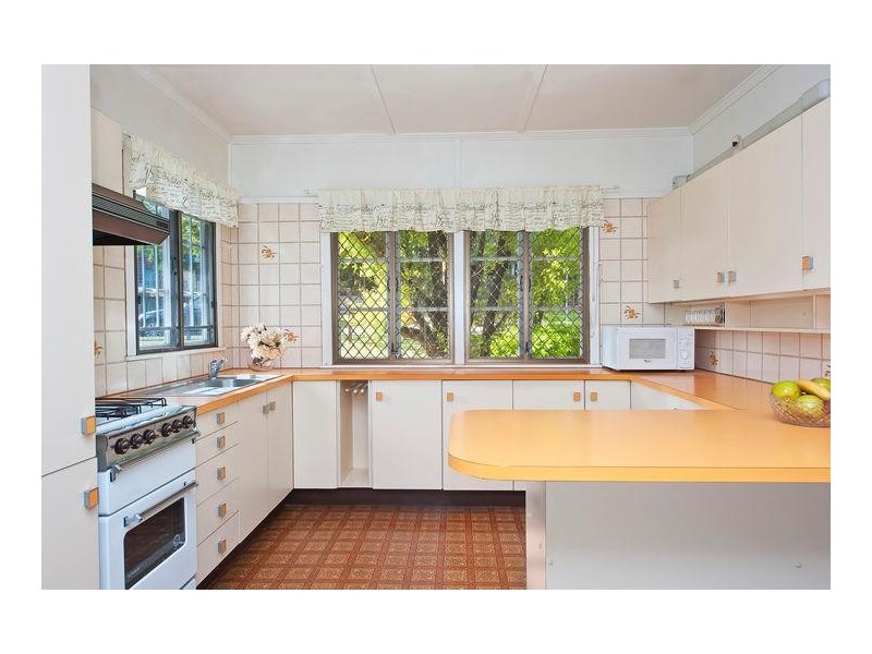 1 Grimstone Street, Keperra QLD 4054