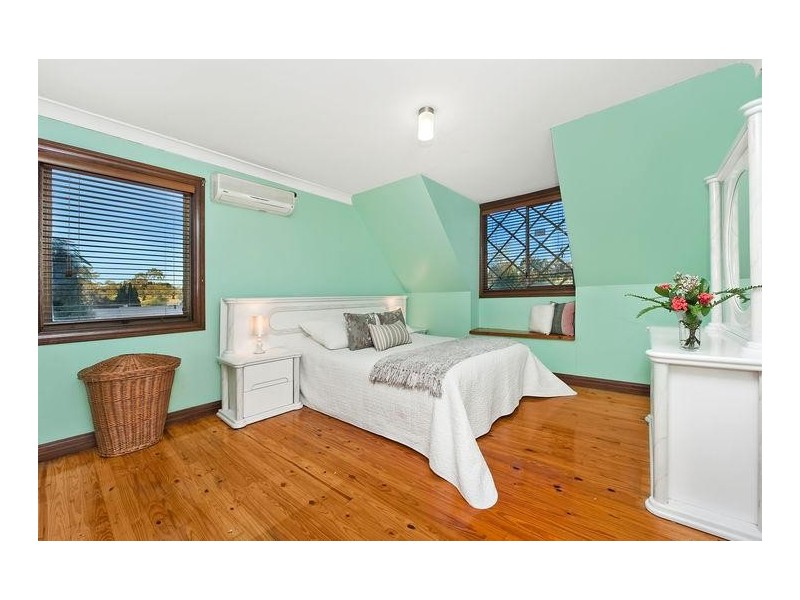13 Orchard Street, Toowong QLD 4066