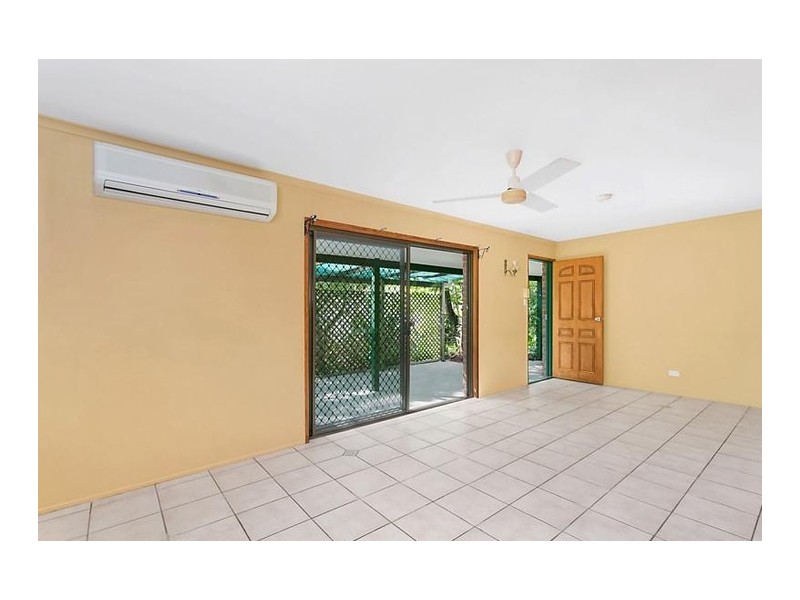 10 Essex Court, Bellbird Park QLD 4300