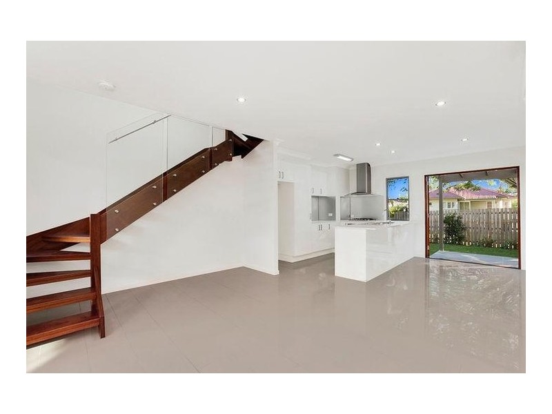 1/81B Haig Street, Gordon Park QLD 4031