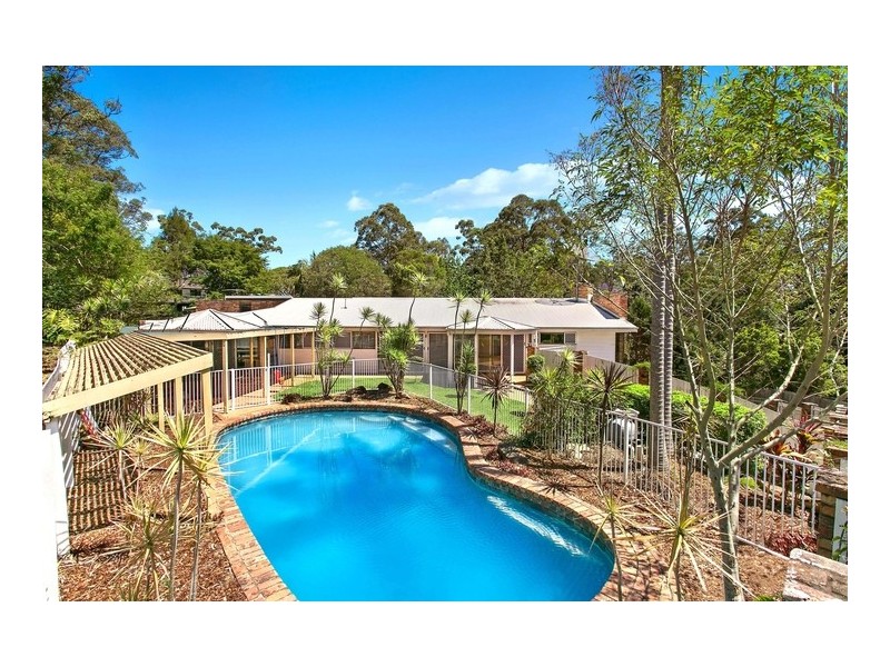 4 McLaren Street, Fig Tree Pocket QLD 4069