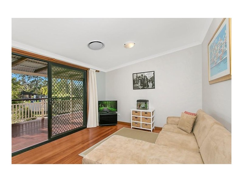 56 Burns Parade, Chapel Hill QLD 4069