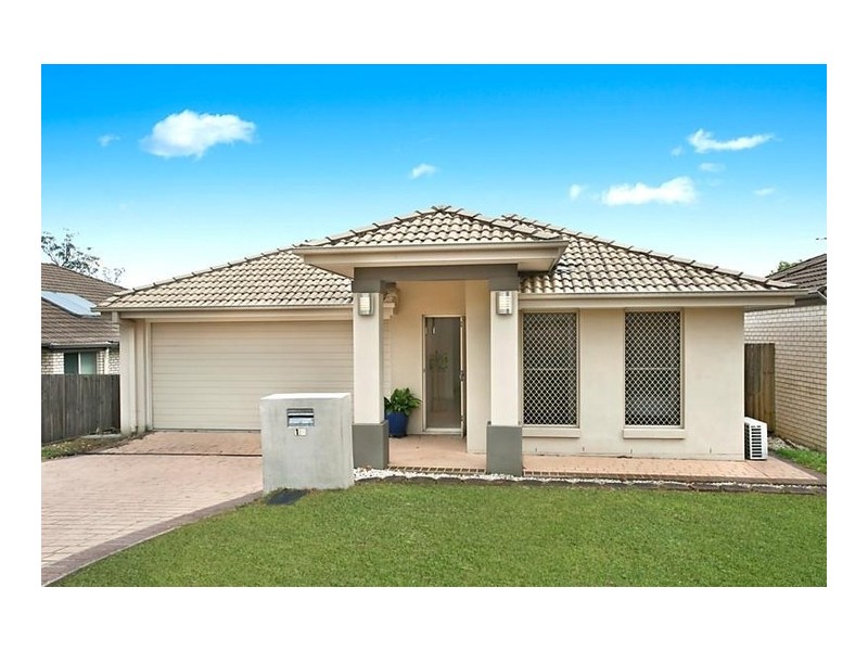 13 Cobourg Street, Forest Lake QLD 4078