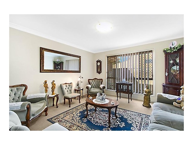 13 Cobourg Street, Forest Lake QLD 4078