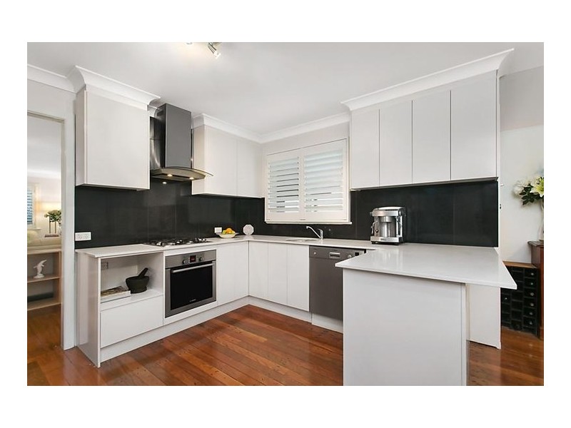 7 Orchard Street, Toowong QLD 4066