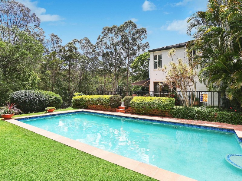 19 Friary Fields Court, Kenmore Hills QLD 4069