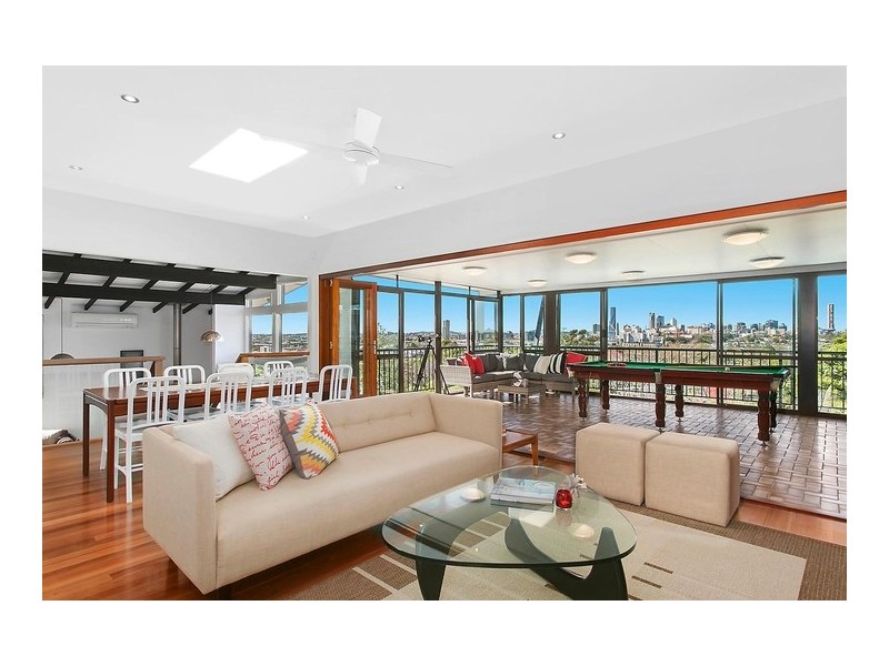 99 Main Avenue, Windsor QLD 4030