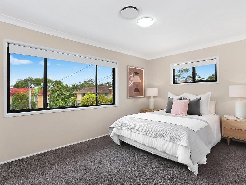 49 Brittain Street, Oxley QLD 4075