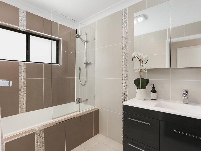 49 Brittain Street, Oxley QLD 4075