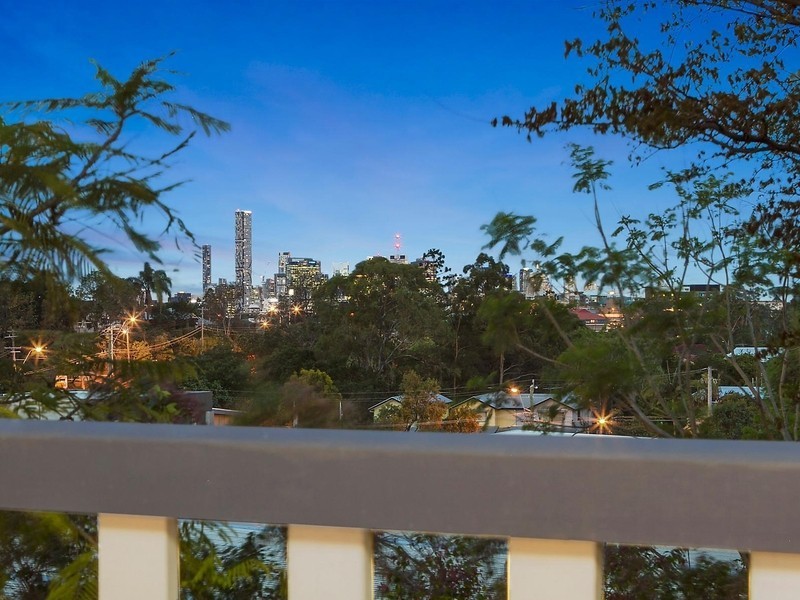 12 Miskin Street, Toowong QLD 4066