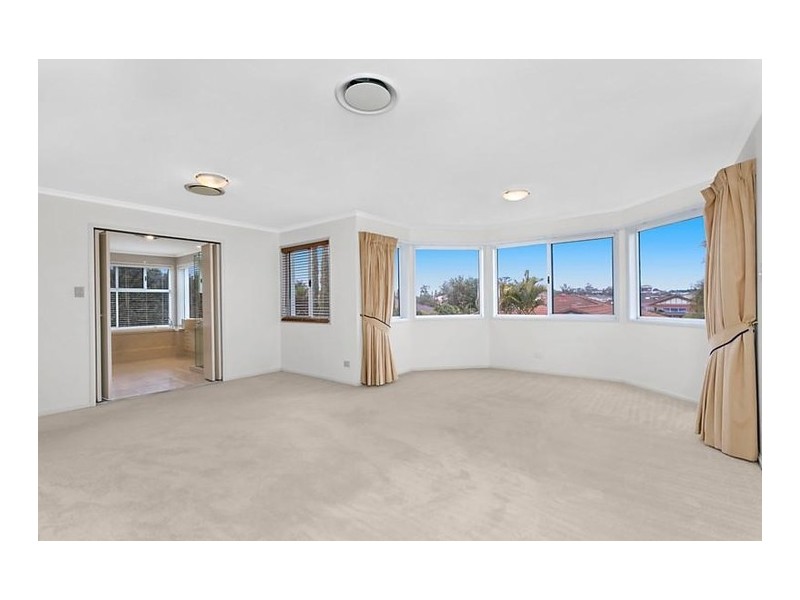 22 Samuel Place, Sinnamon Park QLD 4073