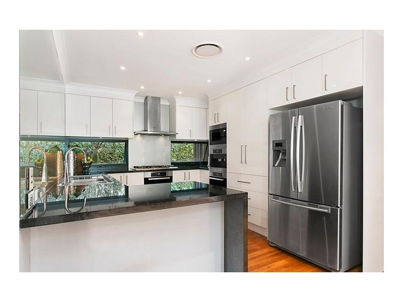 14 Pelion Street, Bardon QLD 4065