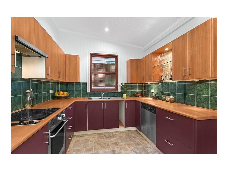 24 Vera Street, Toowong QLD 4066