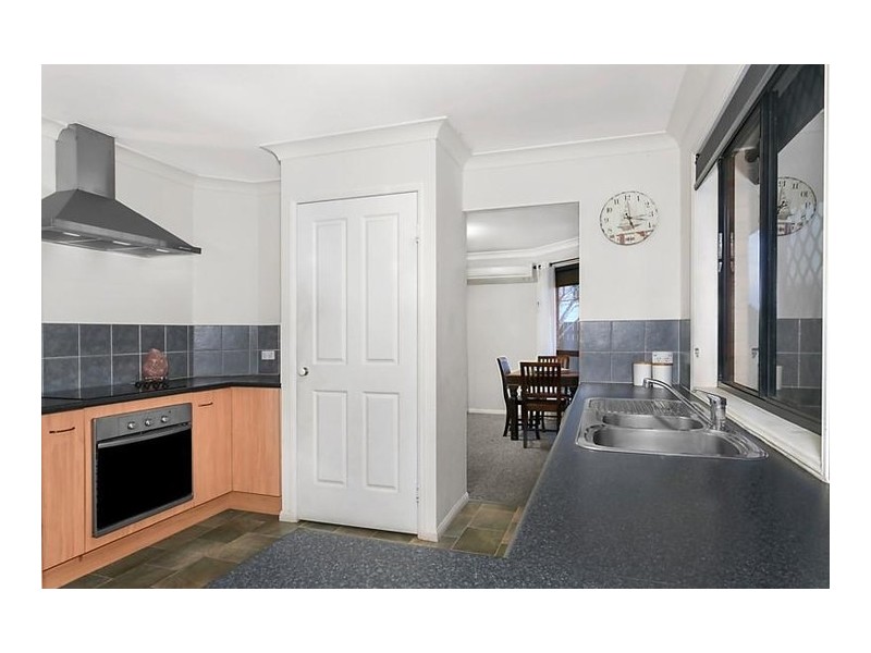 48 Crestwood Place, Moggill QLD 4070
