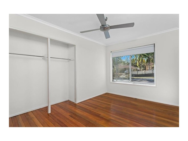 60 Dandenong Road, Jamboree Heights QLD 4074