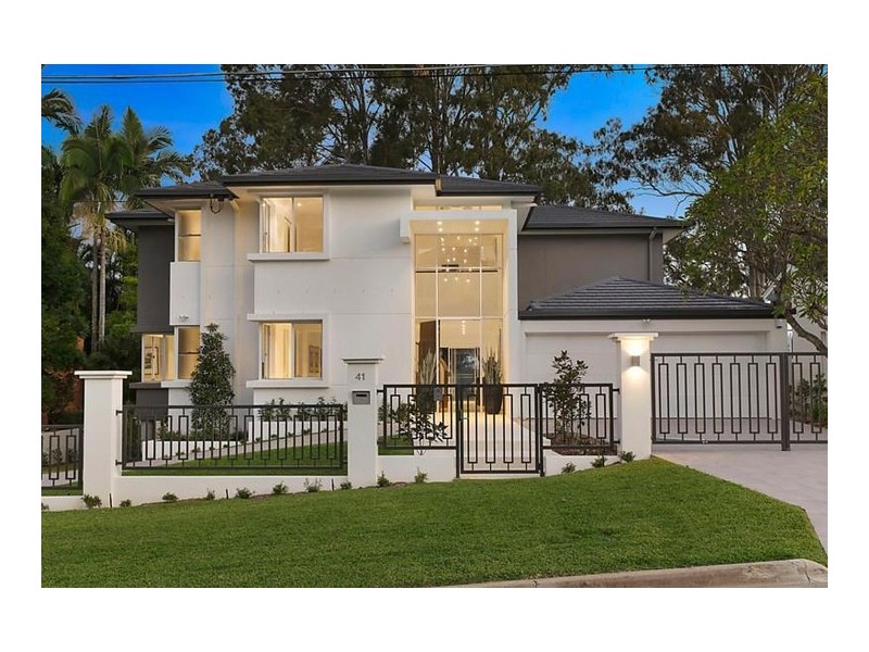41 Glencairn Avenue, Indooroopilly QLD 4068