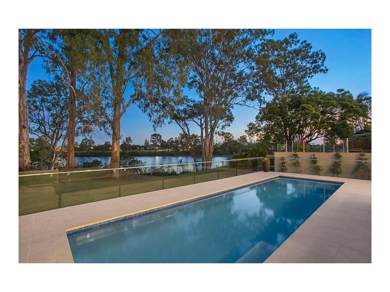 41 Glencairn Avenue, Indooroopilly QLD 4068