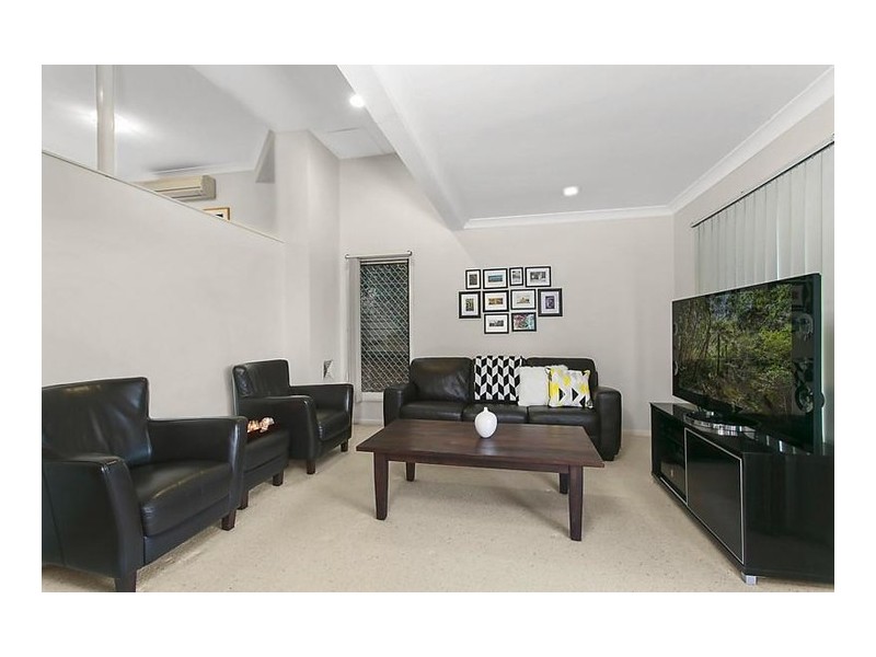 10/82 Russell Terrace, Indooroopilly QLD 4068