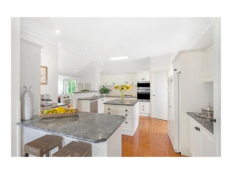 60 Riverview Terrace, Hamilton QLD 4007