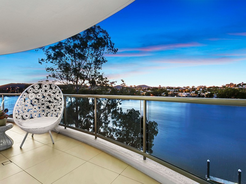 11/100 Macquarie Street, St Lucia QLD 4067