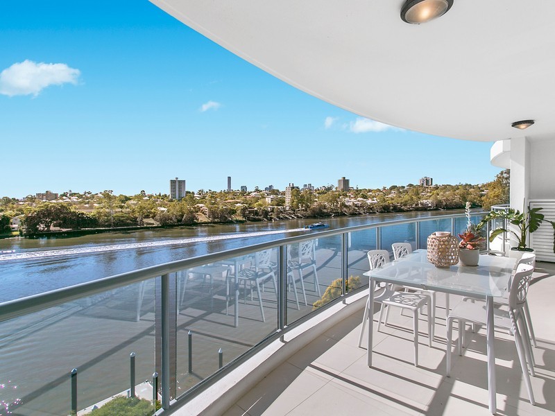 11/100 Macquarie Street, St Lucia QLD 4067