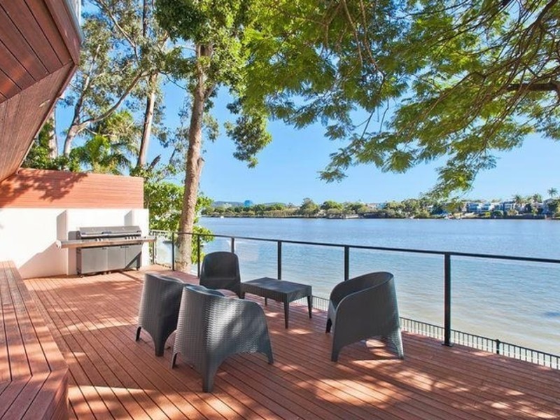 11/100 Macquarie Street, St Lucia QLD 4067