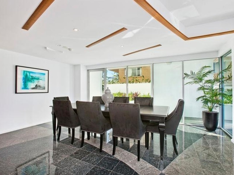 11/100 Macquarie Street, St Lucia QLD 4067