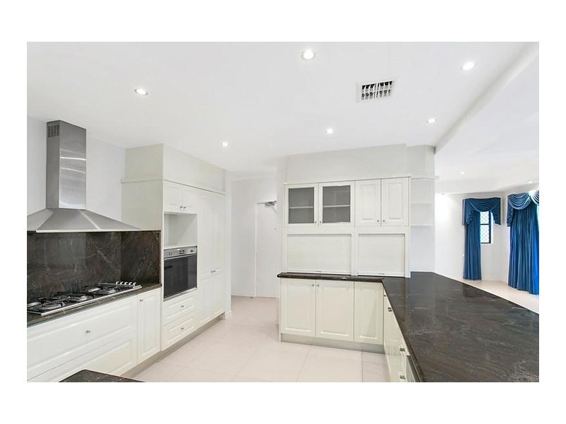 4/46 Lambert Road, Indooroopilly QLD 4068