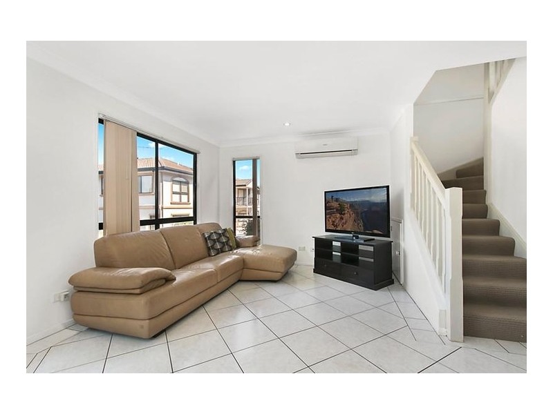 34/12 Greendale Way, Carindale QLD 4152
