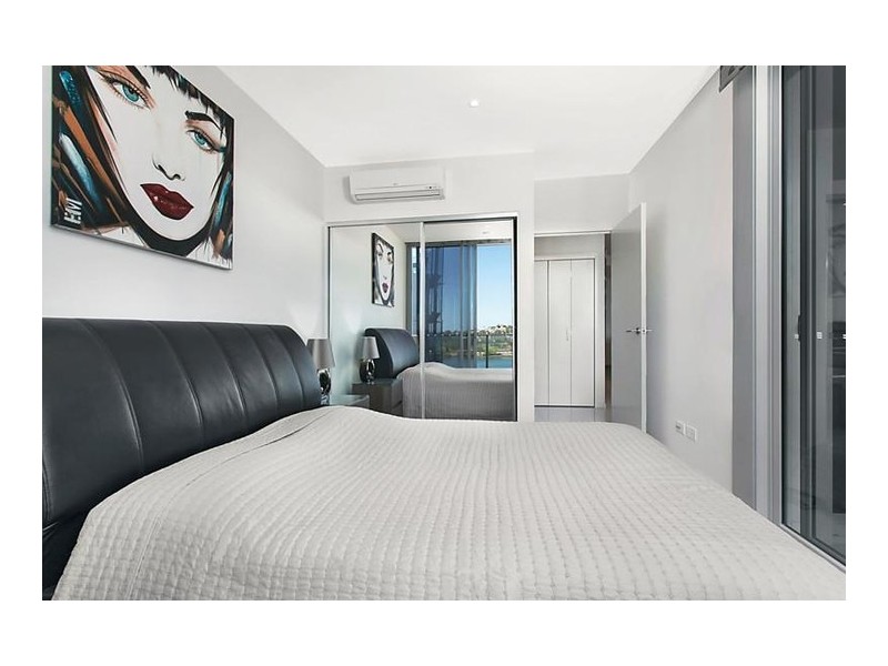 4018/37C Harbour Road, Hamilton QLD 4007