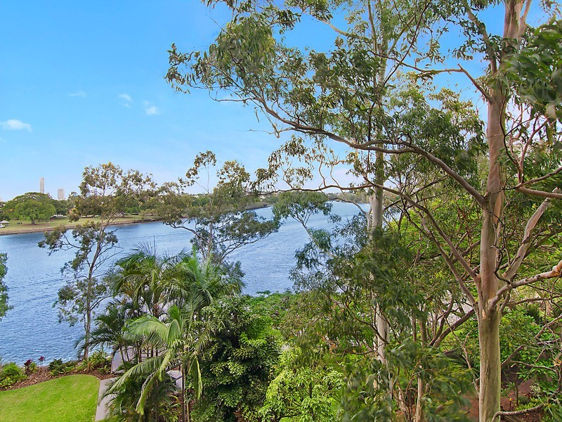 13/58 Sandford Street, St Lucia QLD 4067