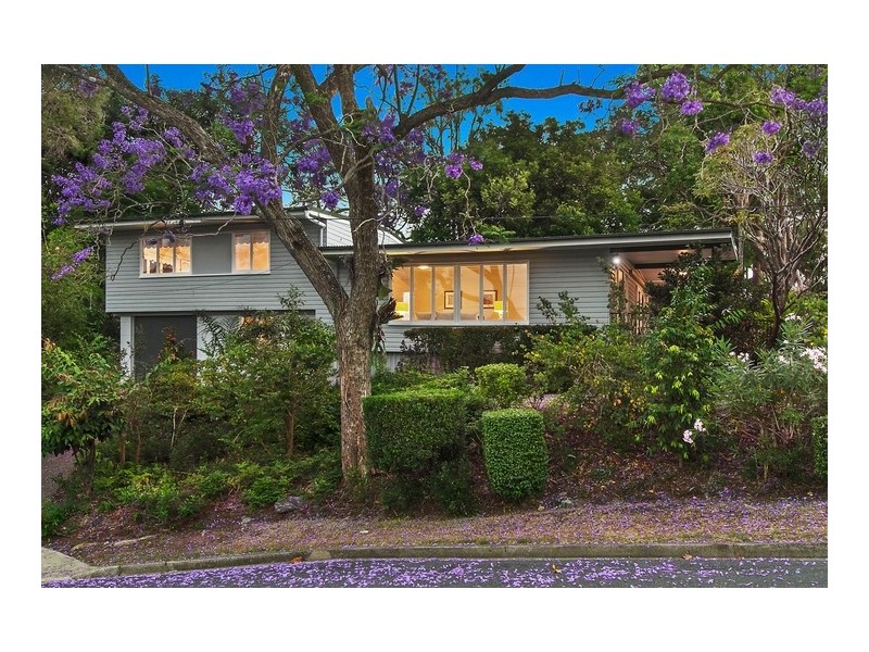 1 Wynyard Street, Indooroopilly QLD 4068