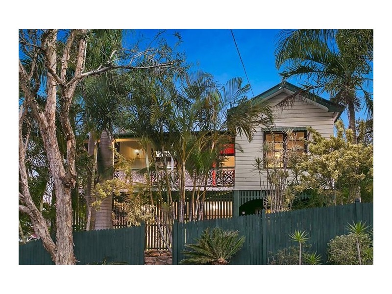 32 Montrose Road, Taringa QLD 4068